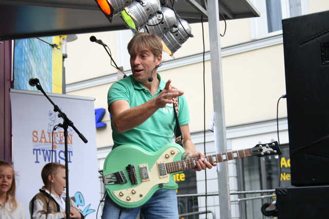 gal/2009/2009 Borbecker Marktfest 06.09/2009 Saitentwist Borbecker Marktfest 06.09. 202.jpg